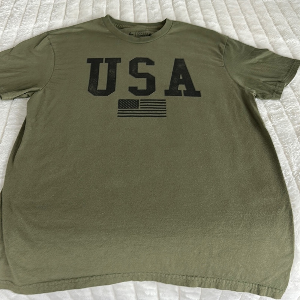 Men’s USA tee
